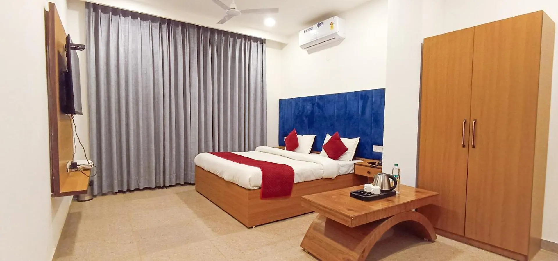 Hotel Lake View Chandīgarh Indie
