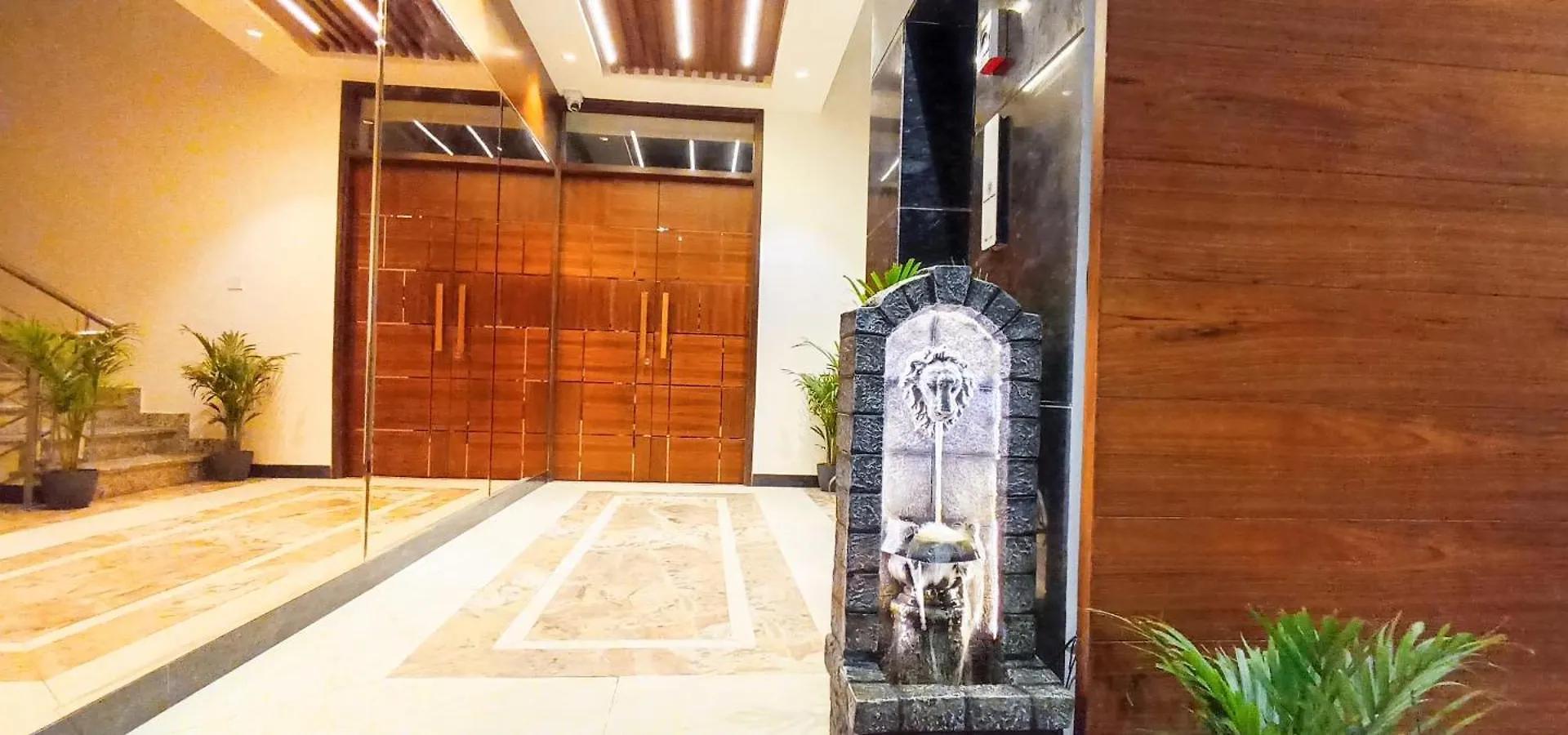 Hotel Lake View Chandigarh